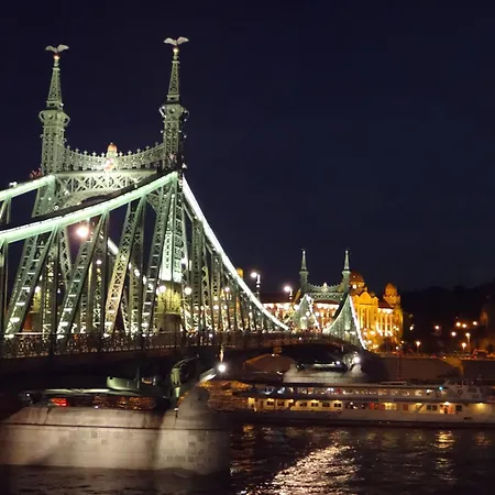 M - Info Park Lägenhet *