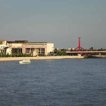 M - Info Park Lägenhet *